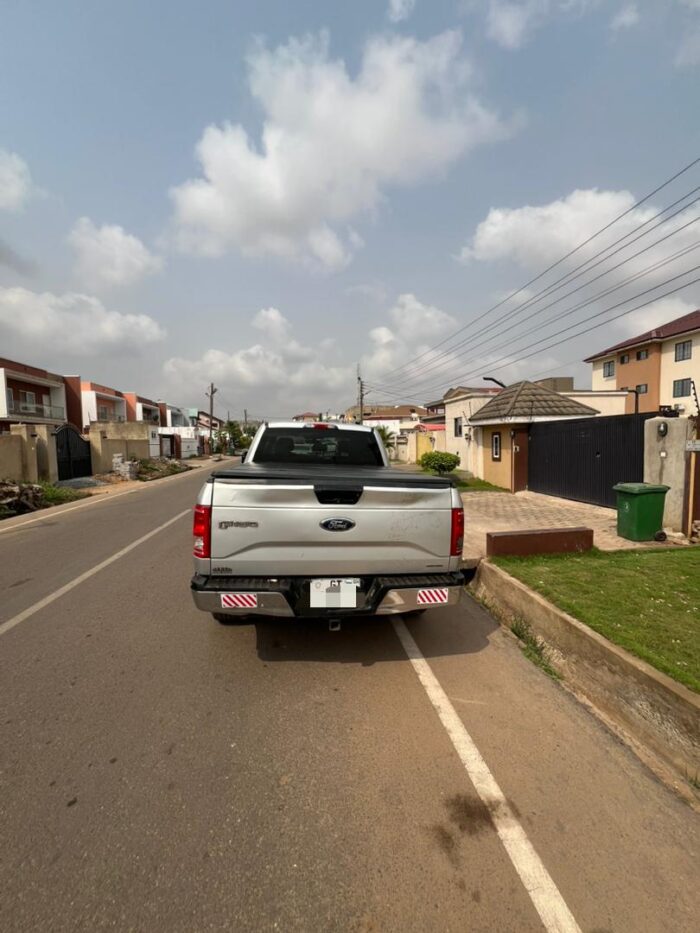 2018 Ford F150 - Image 5