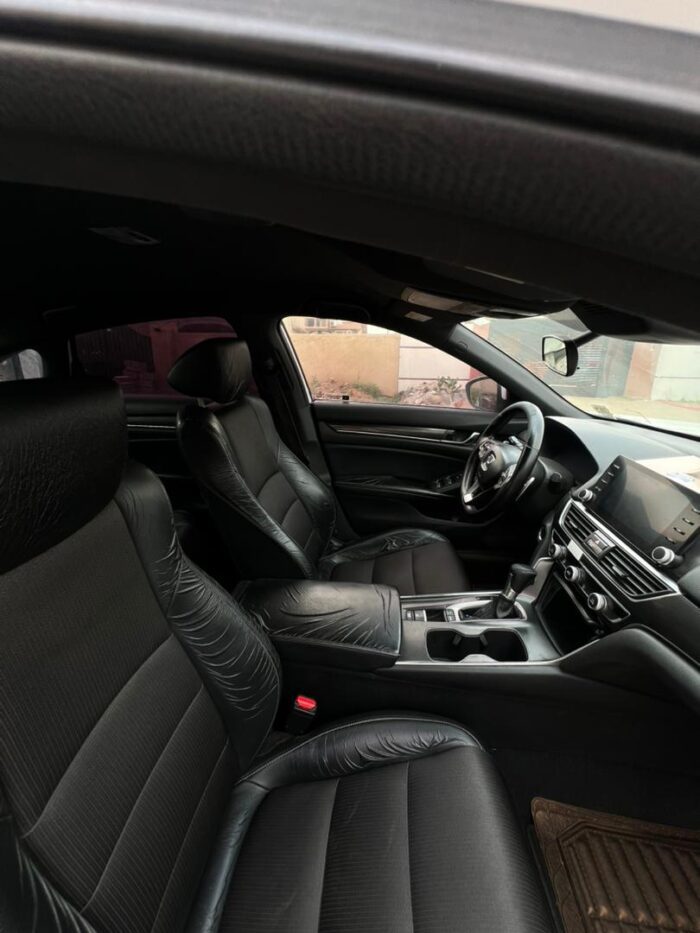 2018 Honda Accord - Image 4