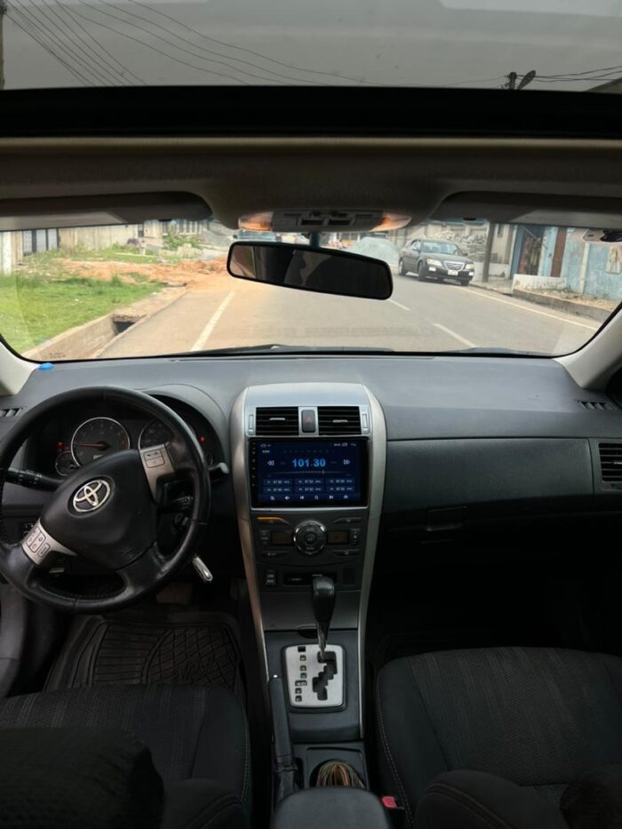 2013 Toyota Corolla - Image 4