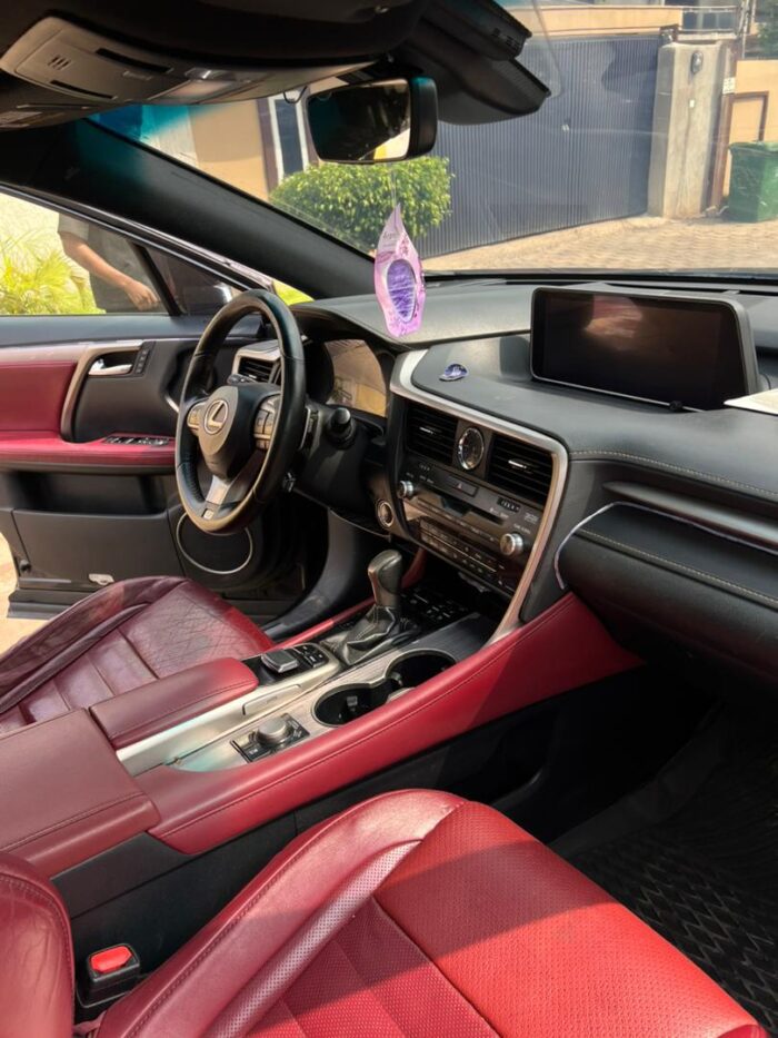 2019 Lexus RX 350 - Image 3