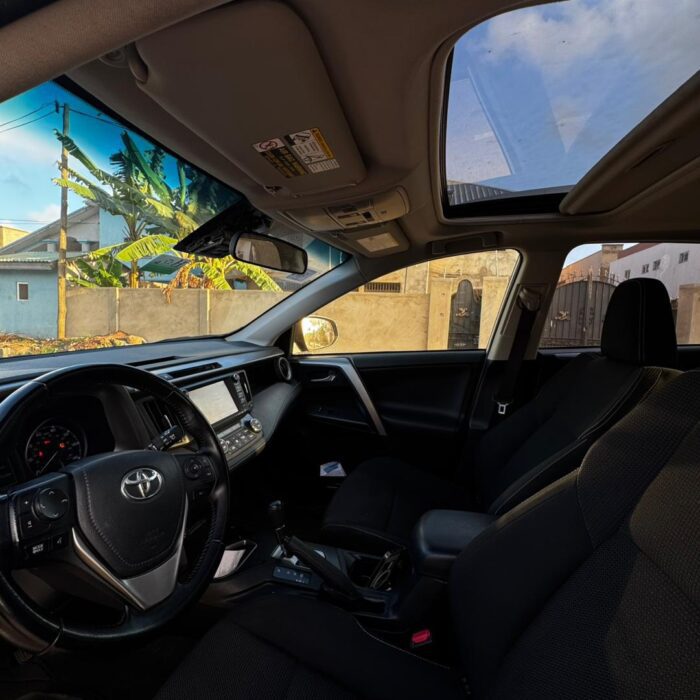 2019 Toyota Rav4 - Image 3
